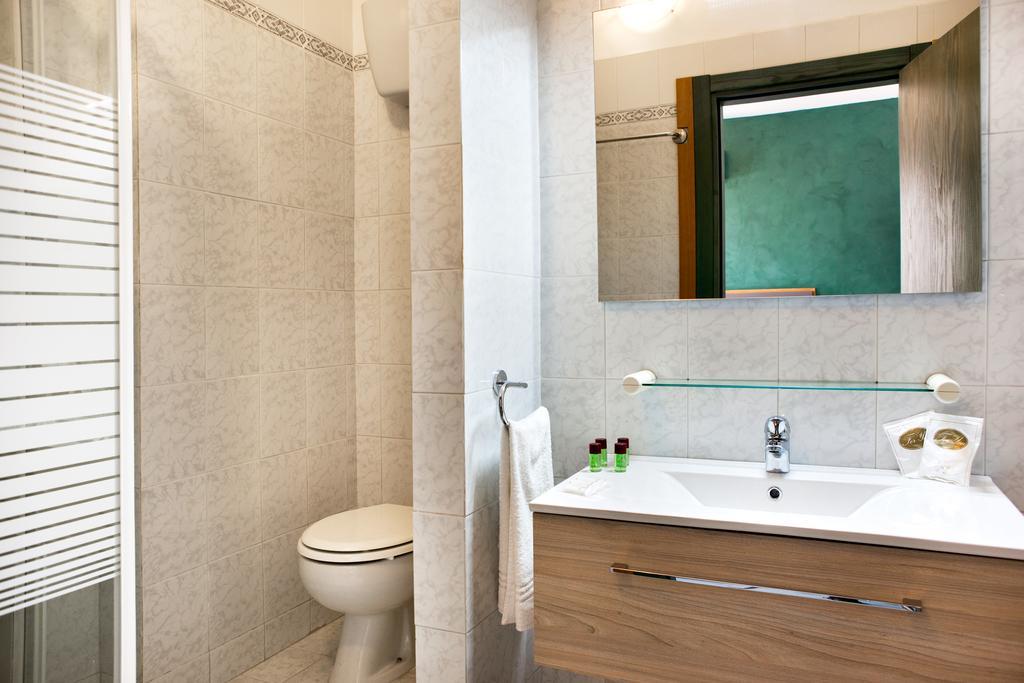 Hotel Cote D'Est San Foca Eksteriør billede