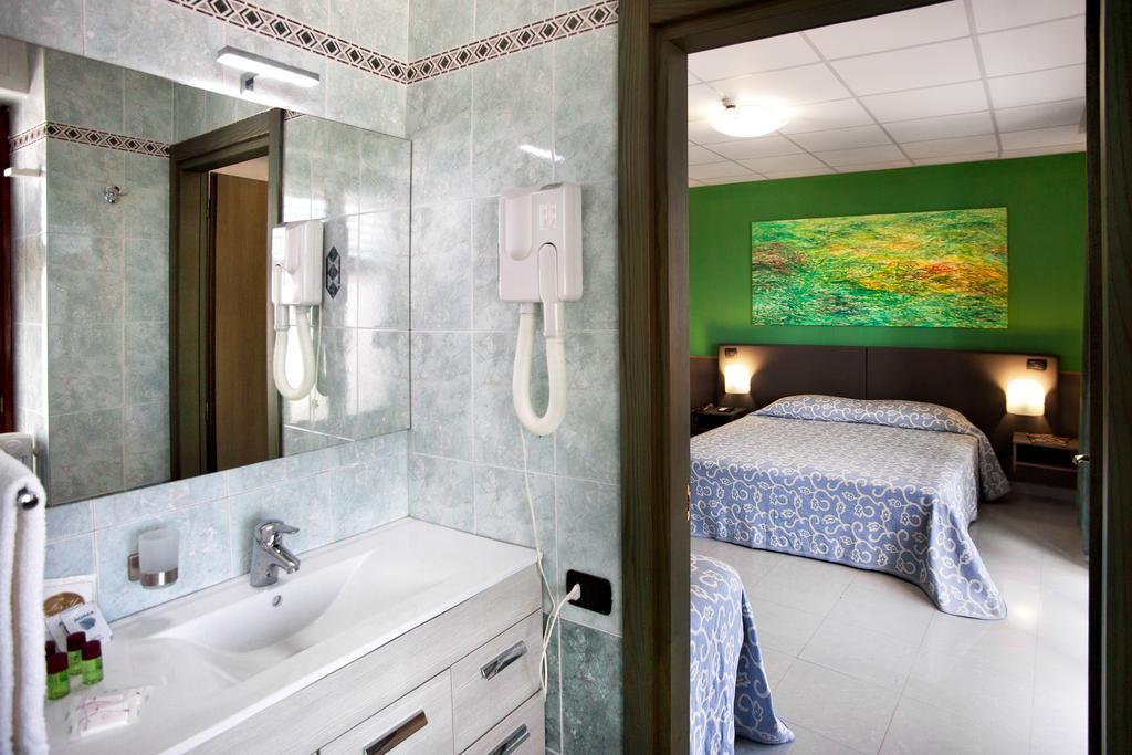 Hotel Cote D'Est San Foca Eksteriør billede