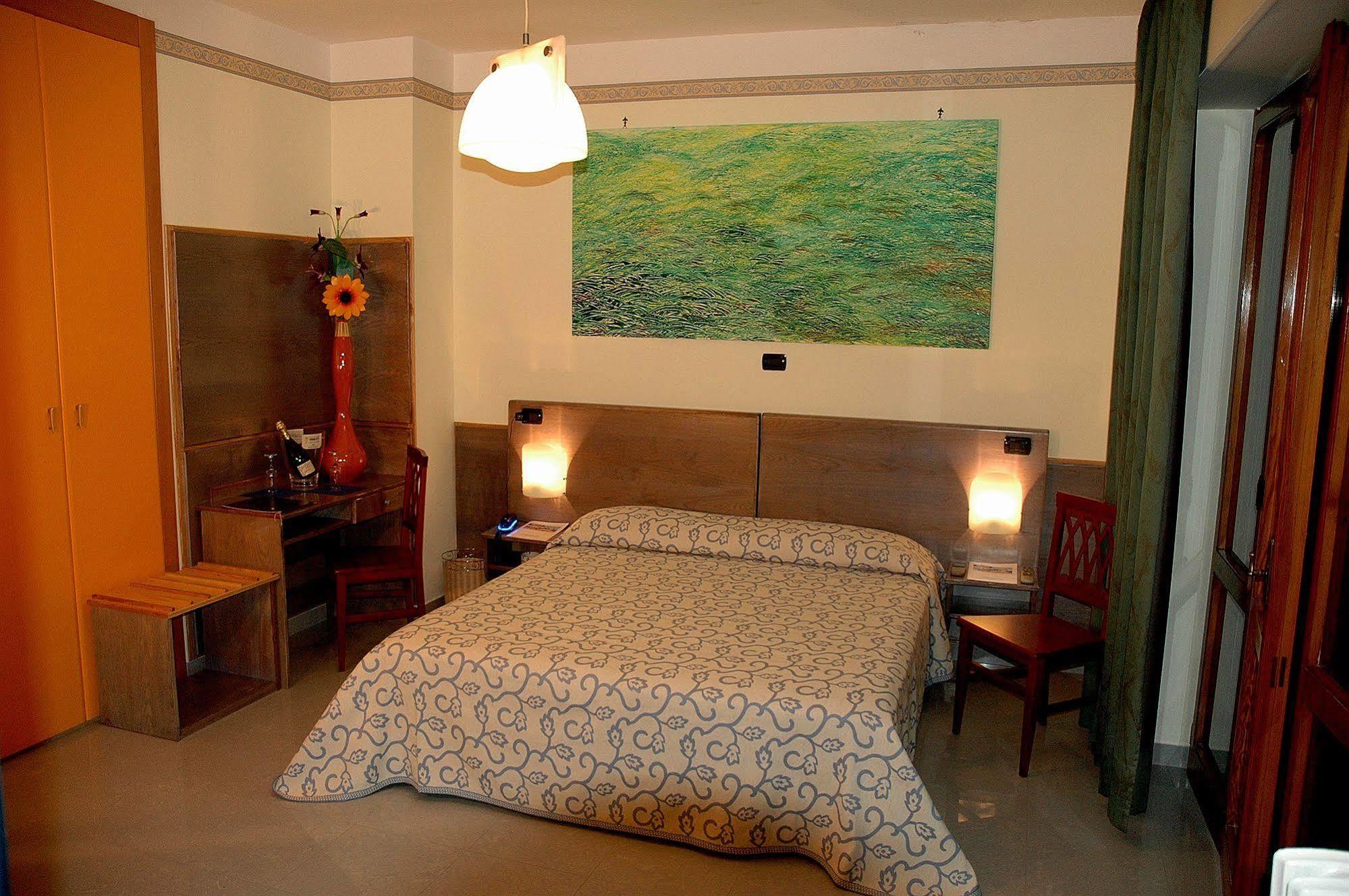 Hotel Cote D'Est San Foca Eksteriør billede